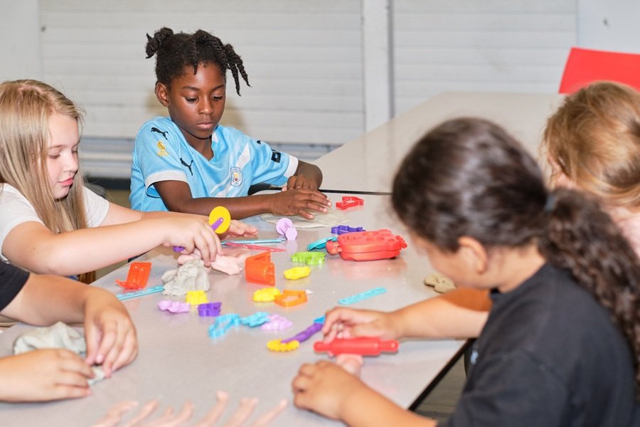 Holiday Camp - Arts & Crafts